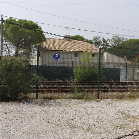 La Locomotive- Spa - 400 M De La Plage Sausset-les-Pins Εξωτερικό φωτογραφία